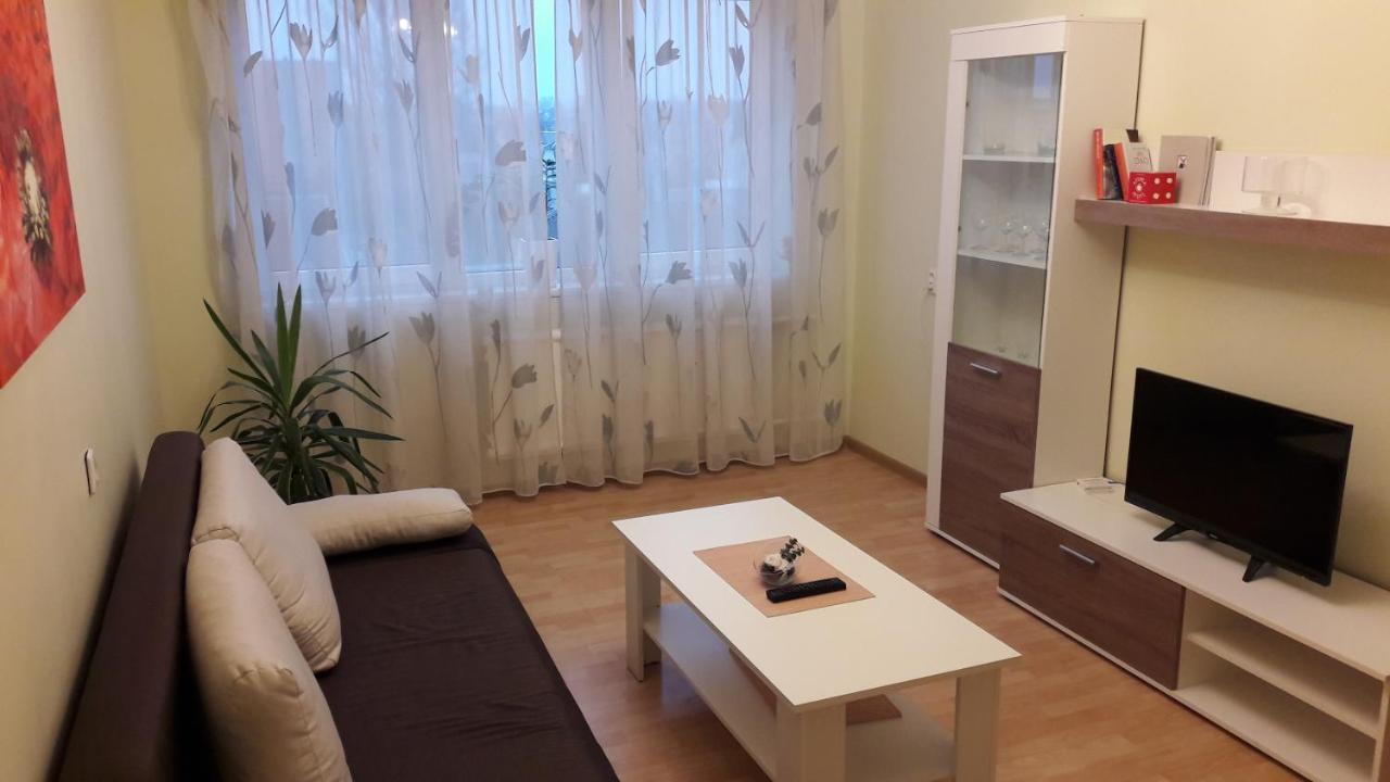 Grazinos Apartamentai Panevėžys Exteriör bild